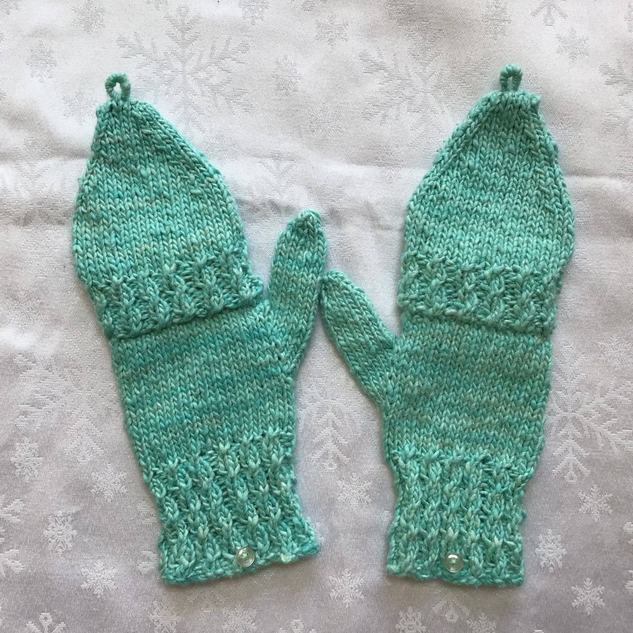 Convertible Mittens Knitting Kit - Image 2